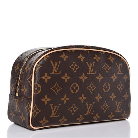 louis vuitton toiletry bag men's.